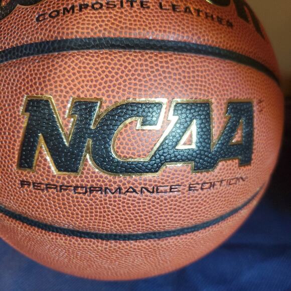 WILSON NCAA Performance Edition 29.5" Composite Leather Basketball - Picture 2 of 5